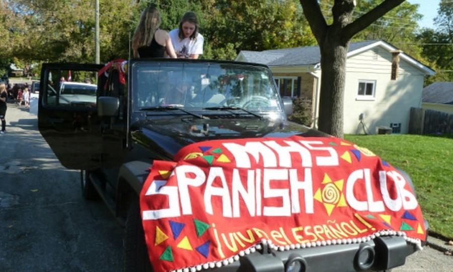 The Spanish club in the Homecoming parade