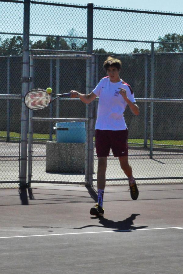 Tennis team will finish successful season with Regionals on Friday