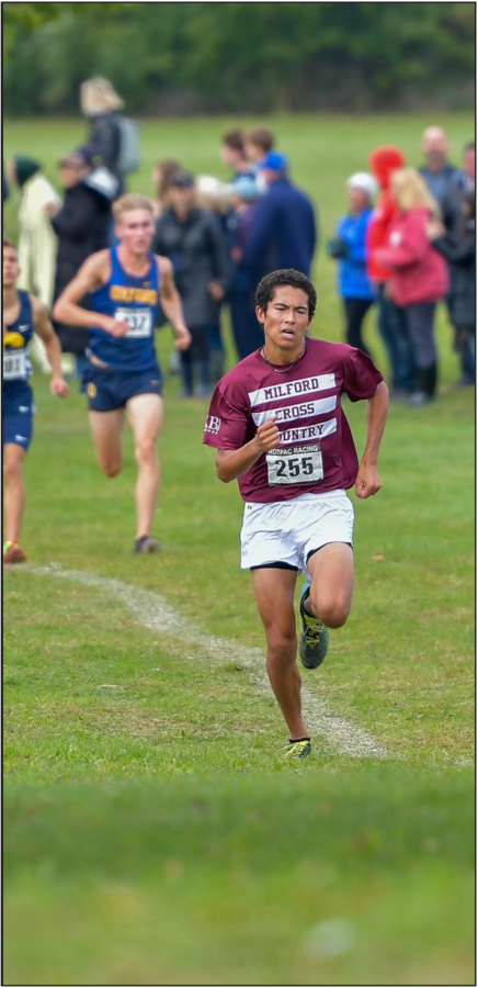 Junior Kazuma Bowring Leading the pack at the county meet 