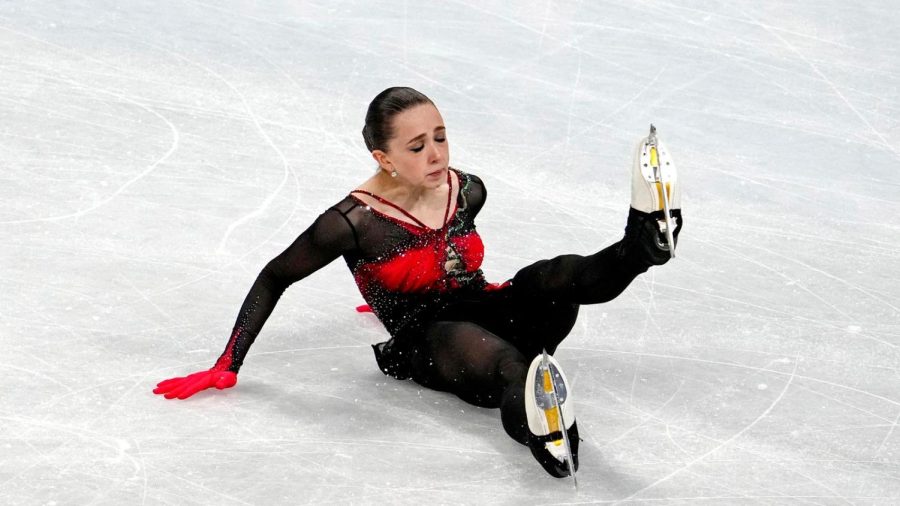 Valieva+falling+in+the+2022+winter+olympics+%28Photo+courtesy+of+SkyNews%29